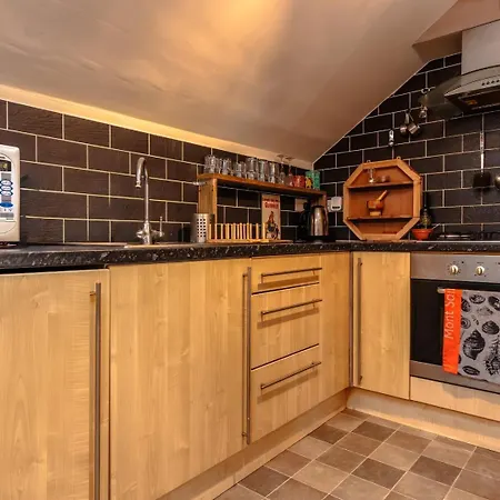 Διαμέρισμα Cosy Pet Friendly Upside Down Hideaway